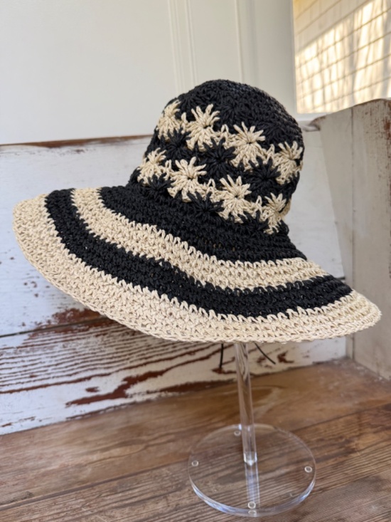 Anthropologie Accessories - NWT Anthropologie Paper Crochet Black Sun Hat
